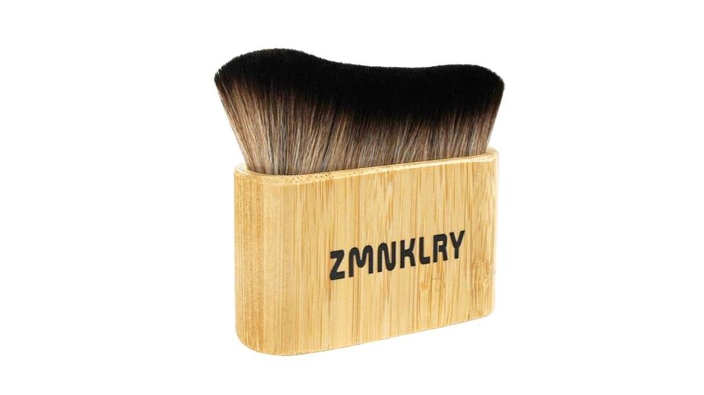 bronzer and tanning brush